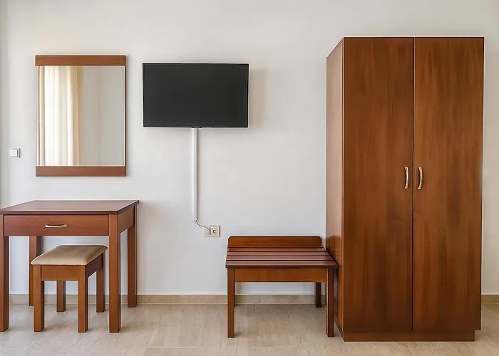 Del Sol Nei Apartament Neoi Poroi